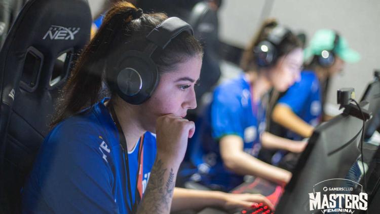 hera forlader startopstillingen MIBR Female