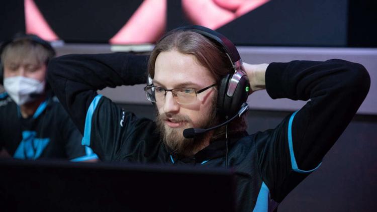 Vatroh forlader Counter Logic Gaming