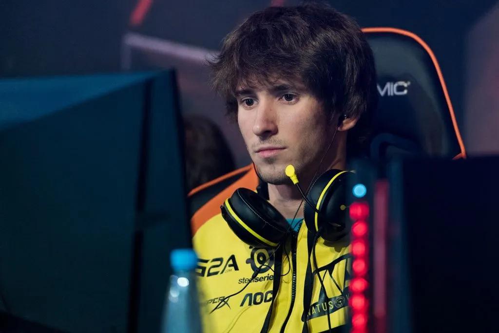 Dendi roser Valves Deadlock, men tvivler på dets esports-fremtid: "For kaotisk at se på"