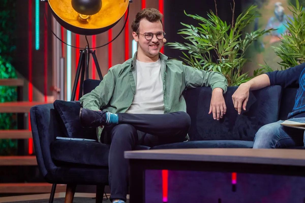 KheZu går af som træner for OG's Dota 2-hold