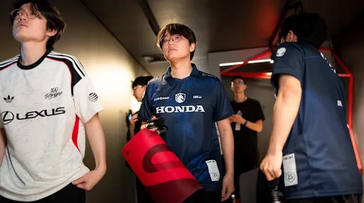 Team Liquid giver Rainbow Six Siege Pro bøder, efter at Honda afslutter sponsorat på grund af kontroversielt indlæg