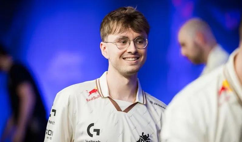 Monte skilles fra hades efter hjemkomsten fra G2-lånet