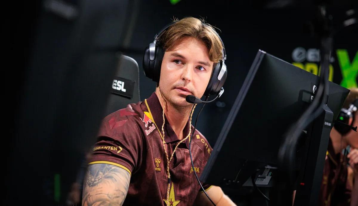 enhed klar til at slutte sig til 100 tyve i stor CS2-flytning