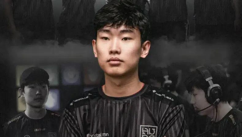 MongolZ skriver kontrakt med cobrazera som Senzus afløser