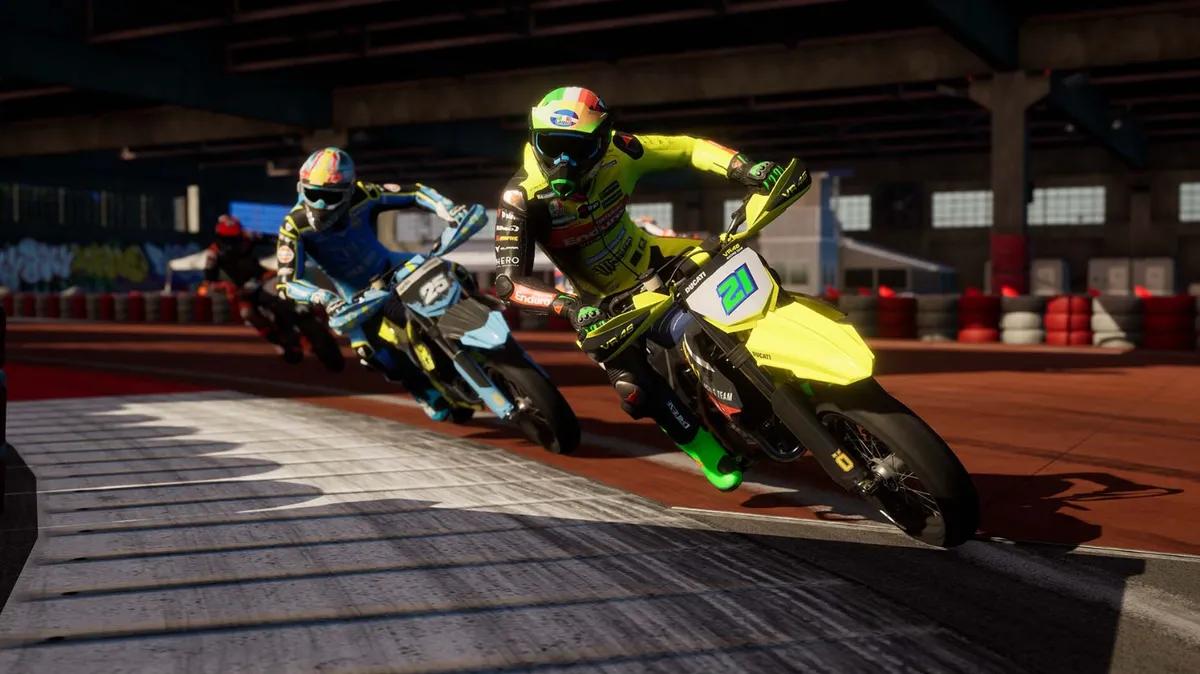 MotoGP 26 lander med en ny måde at sidde på motorcyklen på