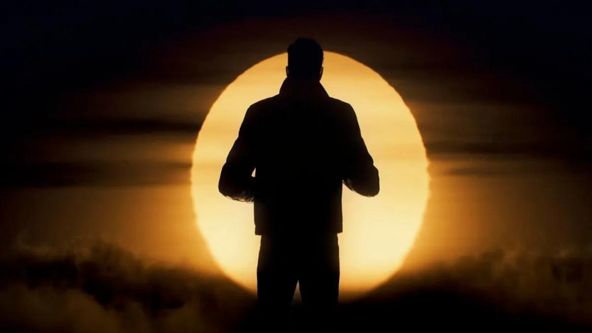 007 First Light Imponerende salg afsløret: 1,5 millioner eksemplarer på to dage