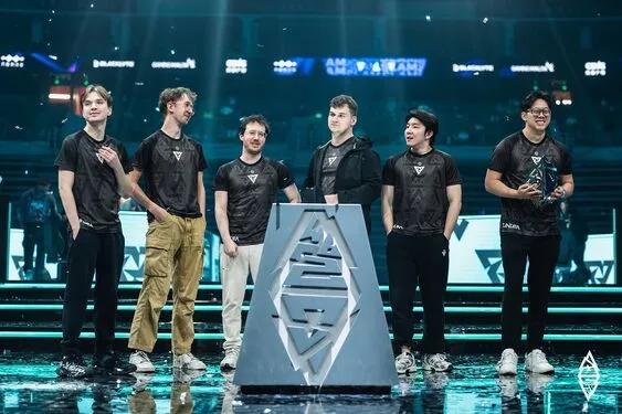 Tundra Esports skiller veje med sin Dota 2-liste, da hele lineup'et slutter sig til 1. uge