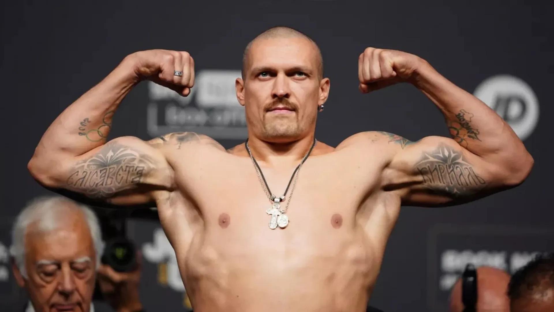 Oleksandr Usyk tager en pause fra boksning med en kamp Counter-Strike 2