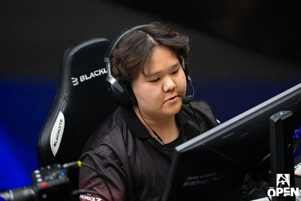 mzinho forlader MongolZ og skifter til BC.Game