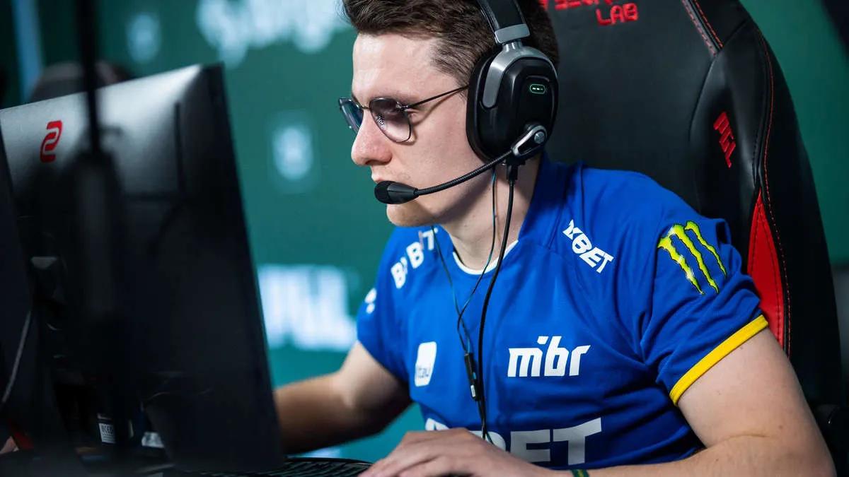 brnz 4n kan erstatte WOOD 7 i startopstillingen MIBR