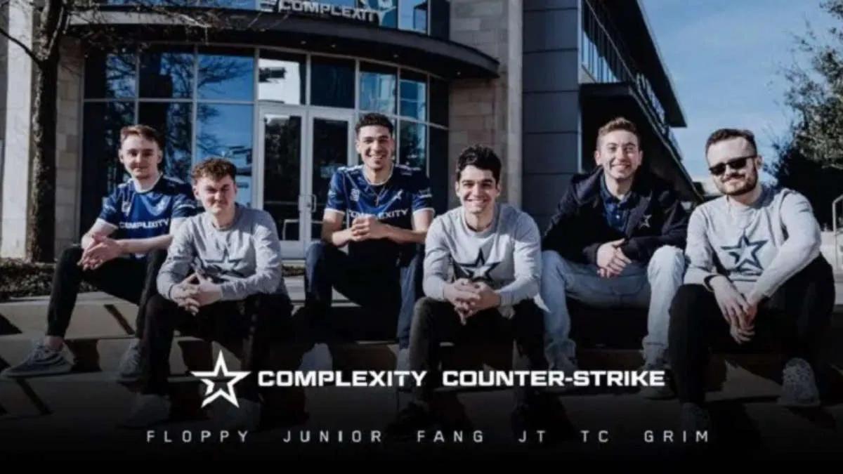 Complexity Gaming overvejer at udskifte deres snigskytte