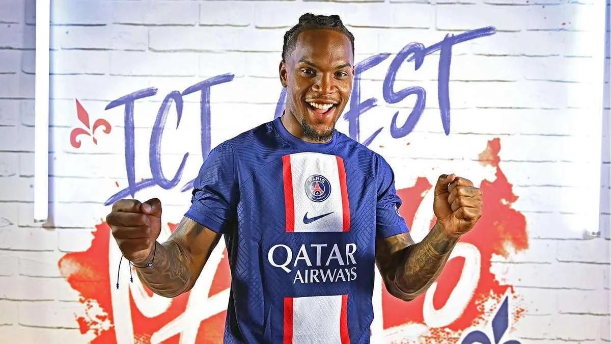 Renato Sanches modtog et kort for at skifte til PSG