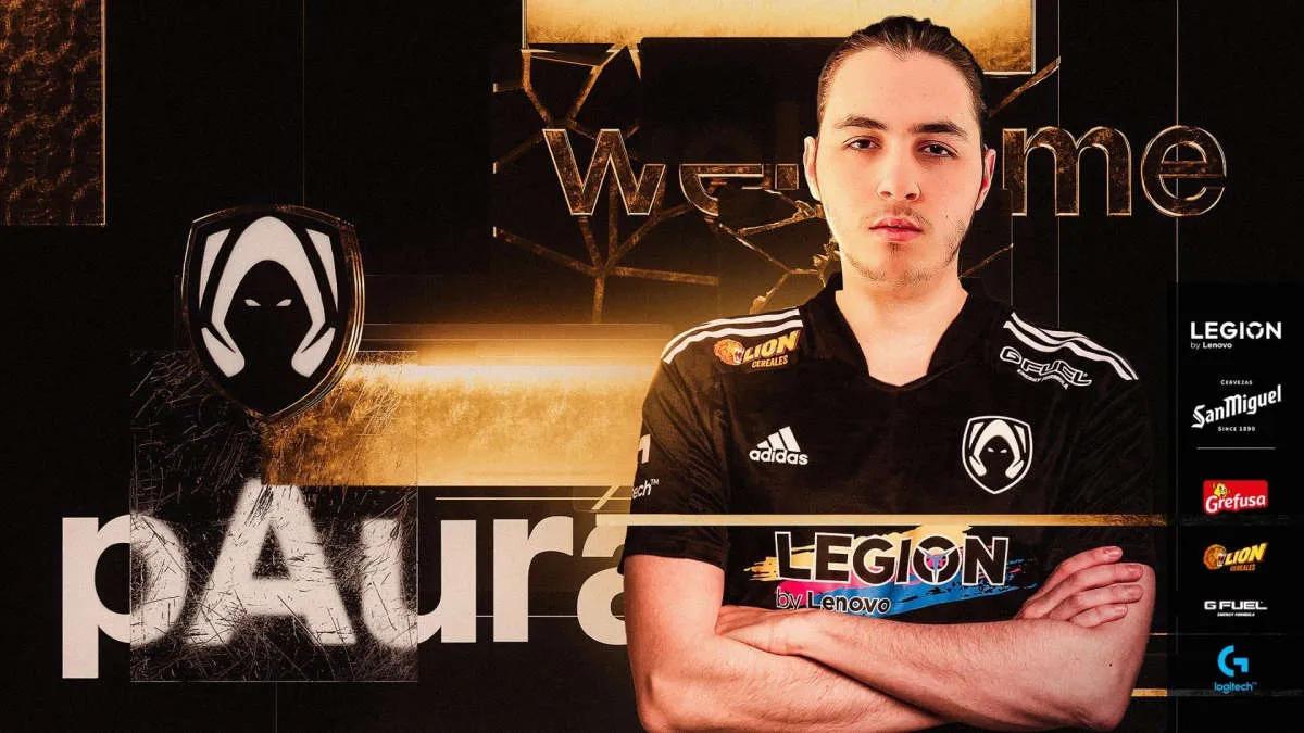 pAura vender tilbage til Team Heretics