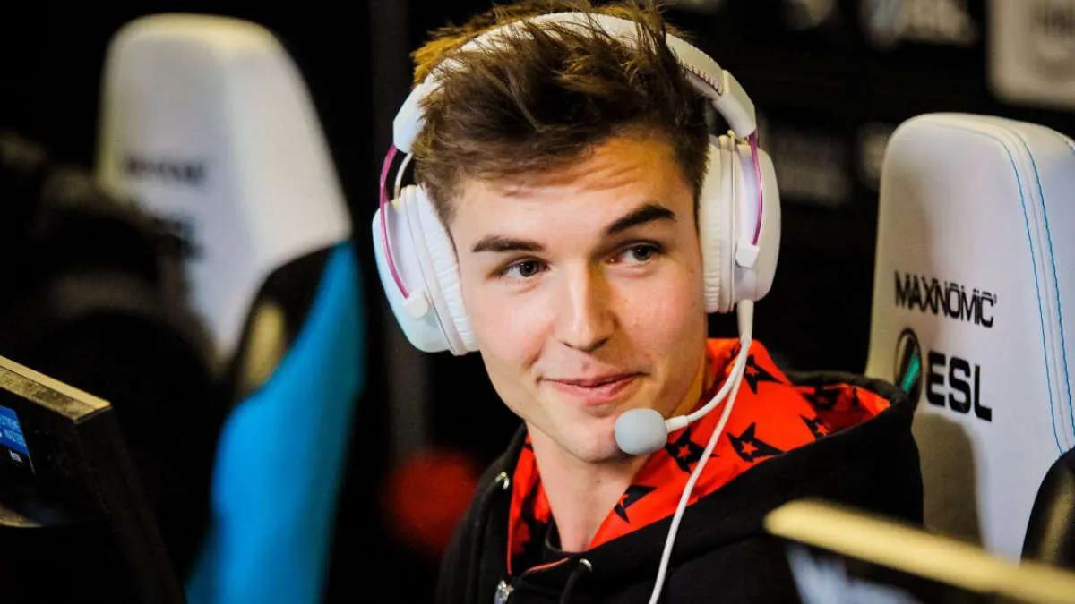 Rygte: NiP og Astralis er blevet enige om at flytte Device til en dansk klub for $600.000