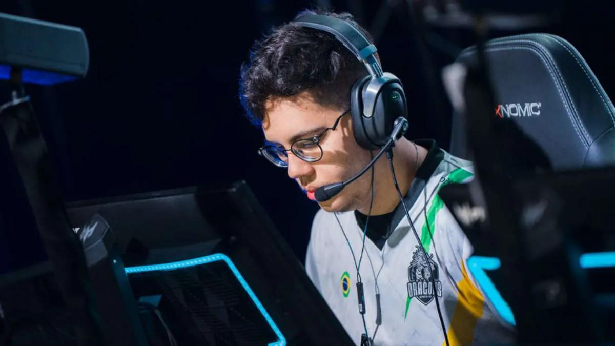 peres forlod startopstillingen Black Dragons e-Sports