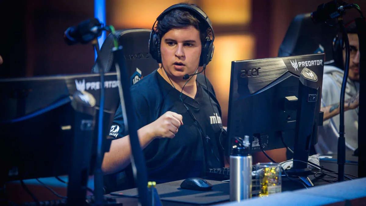 FelipoX forlader MIBR på Rainbow Six