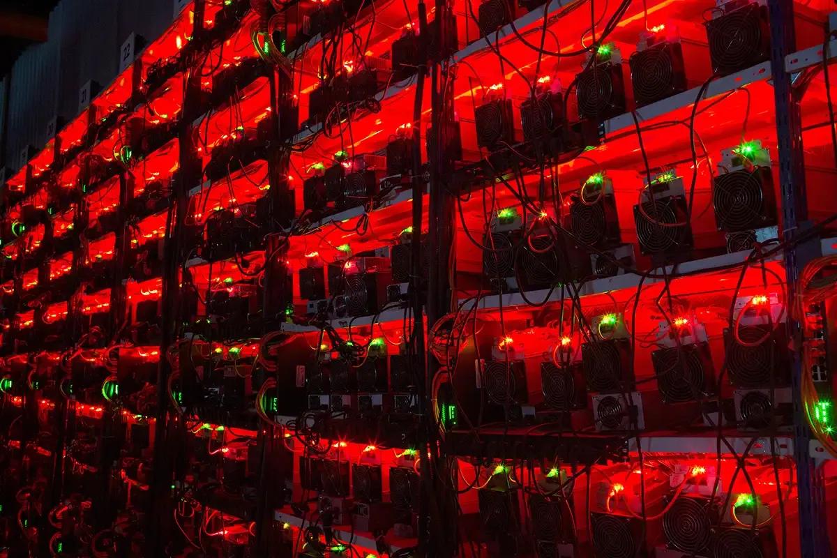 Kina bringer officielt minedriften tilbage: Sichuan, Indre Mongoliet og Xinjiang er live igen