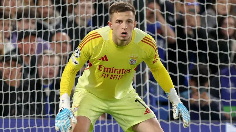 Fra helt til Ultimate Team-stjerne: Trubin får et særligt EA FC 26 MOTM-kort