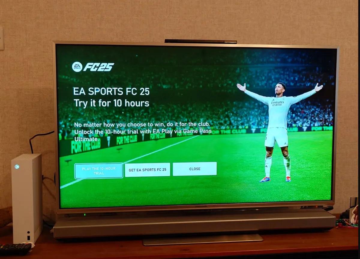 Guy Mowbrays stemme får en AI-klon til EA Sports FC 26