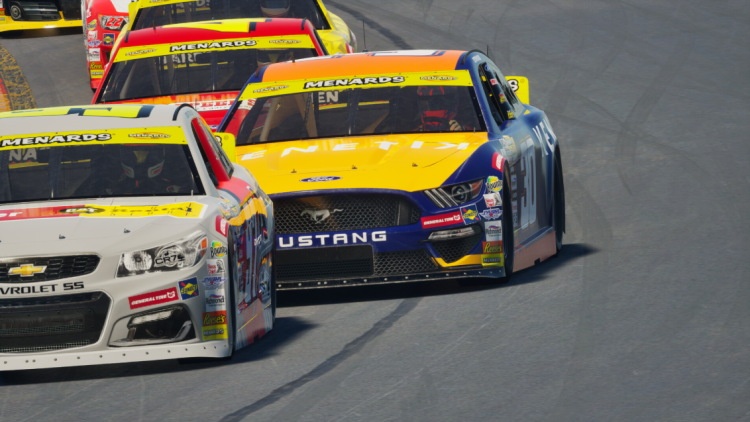 NASCAR 25: iRacings første NASCAR-konsolprojekt sigter mod troværdighed på bane 5