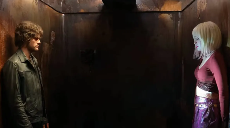 En visuelt slående, men i sidste ende hul tilbagevenden til en gyserklassiker 4